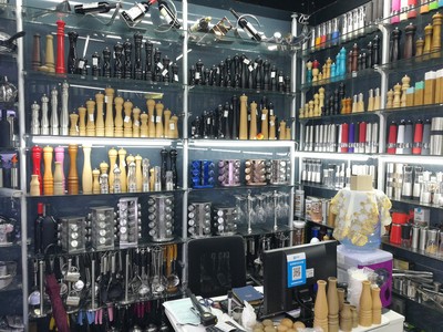 義烏市縷索日用品廠 日用百貨市場的創(chuàng)新力量